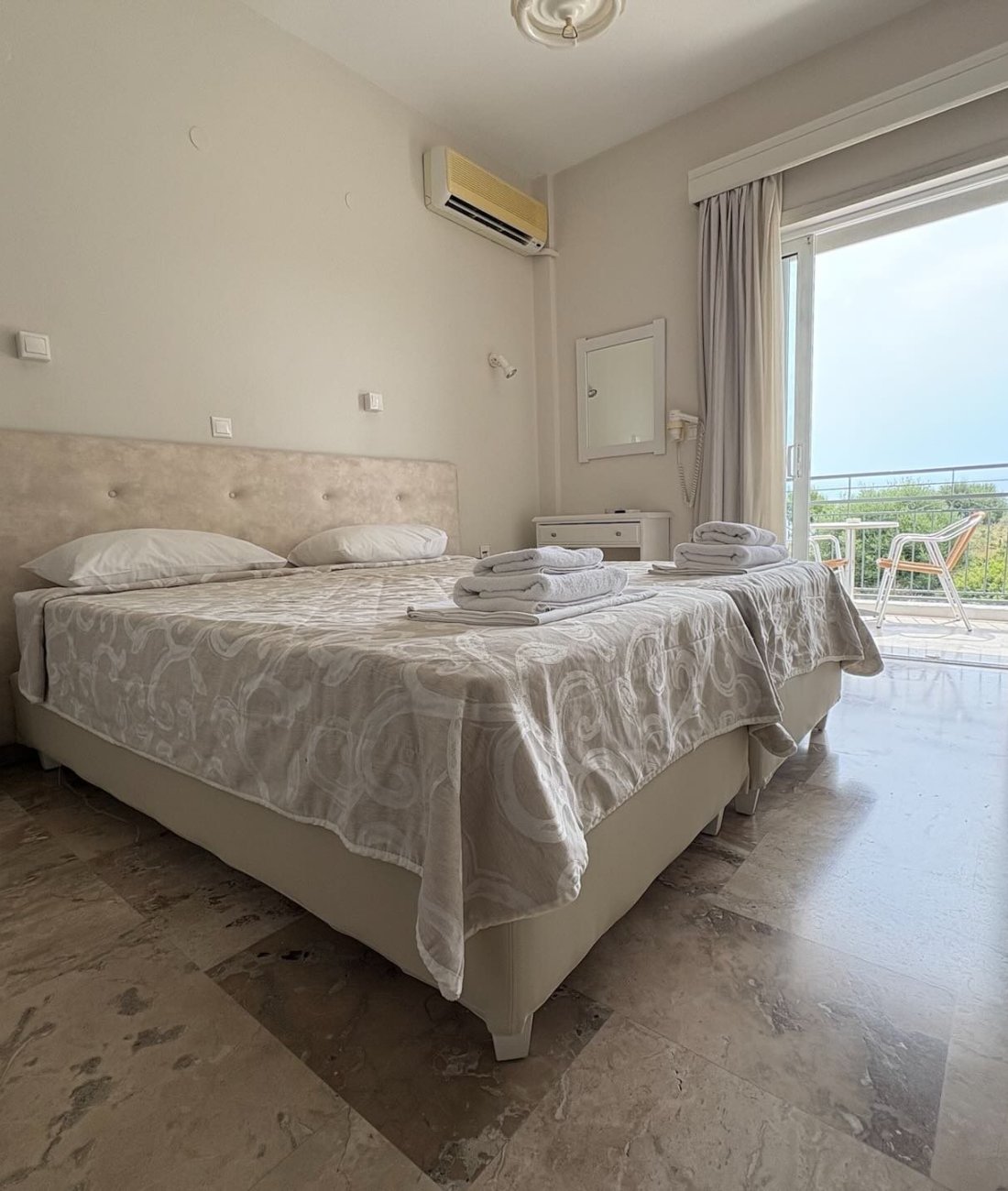 Sea view Twin