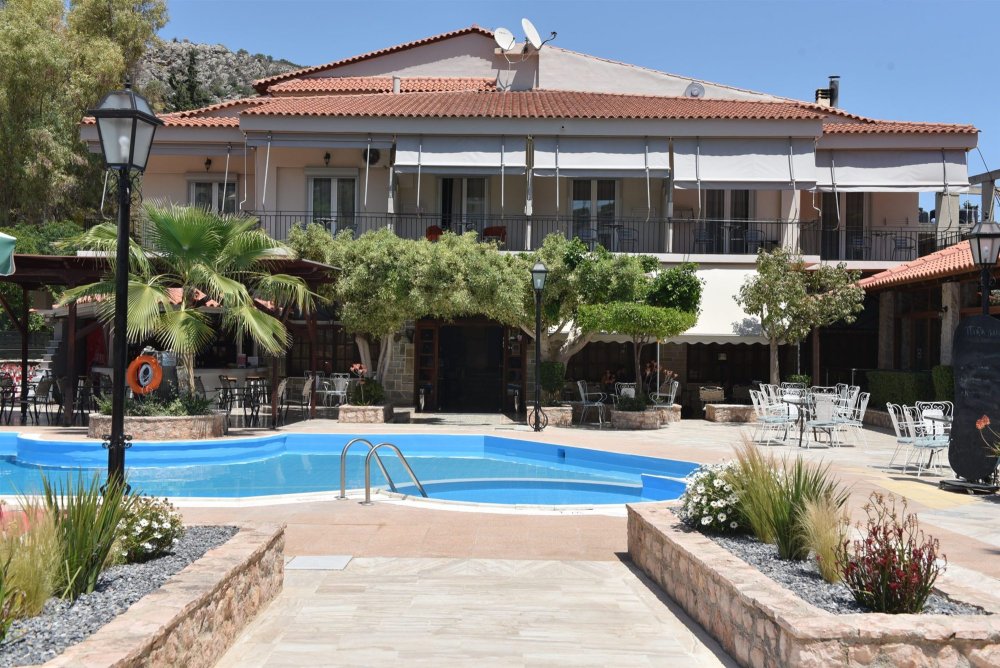 DISCOVER ZAKROS HOTEL 1